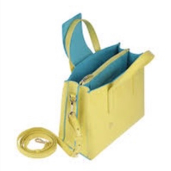 Piquadro woman handbag Acid green Soft leather medium - Picture 2 of 7